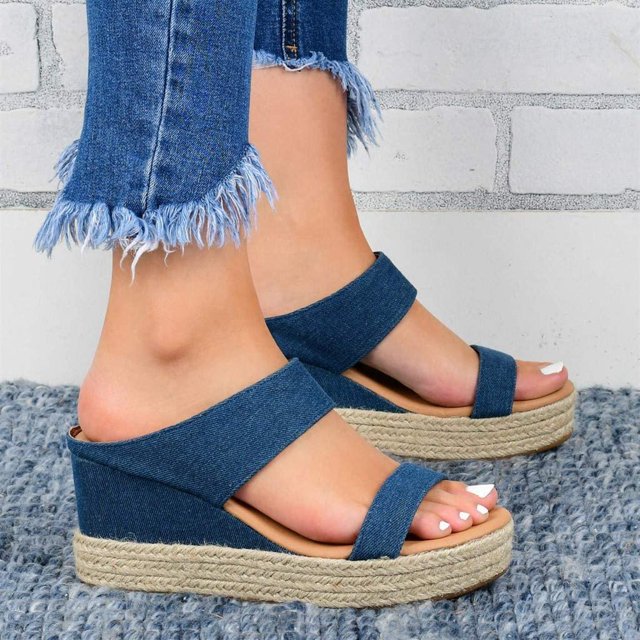 Thick Sole Summer Sandals – Lightweight Comfort & Chic Support for Women