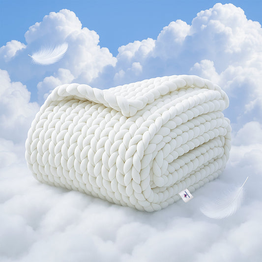 Chunky Knit Blanket Handwoven for Soft, Stylish Comfort