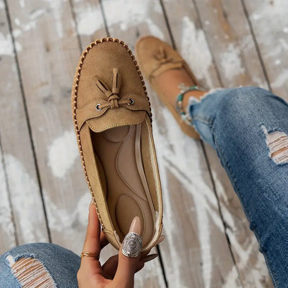 Comfortable Soft Moccasins – Classic Everyday Loafers with Elegant Bow Detail