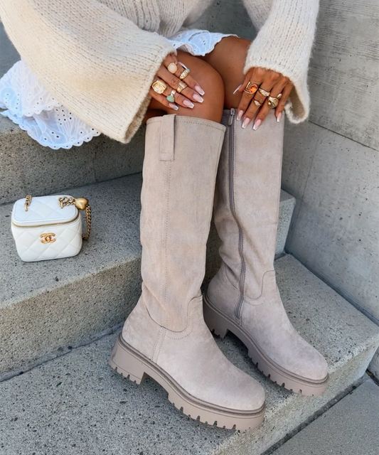 DayStride – Beige Boots with Cushioned Footbed & Soft Lining